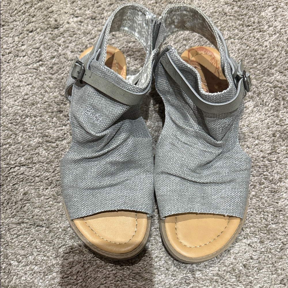 Women's Gray Open-Toe Sandals